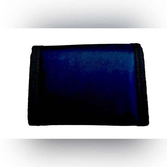 Officially Licensed Disney Princess Black Folding Wallet - Picture 3 of 5